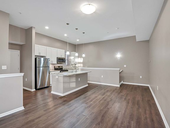 5th image of 2097 Columbus Rd #10