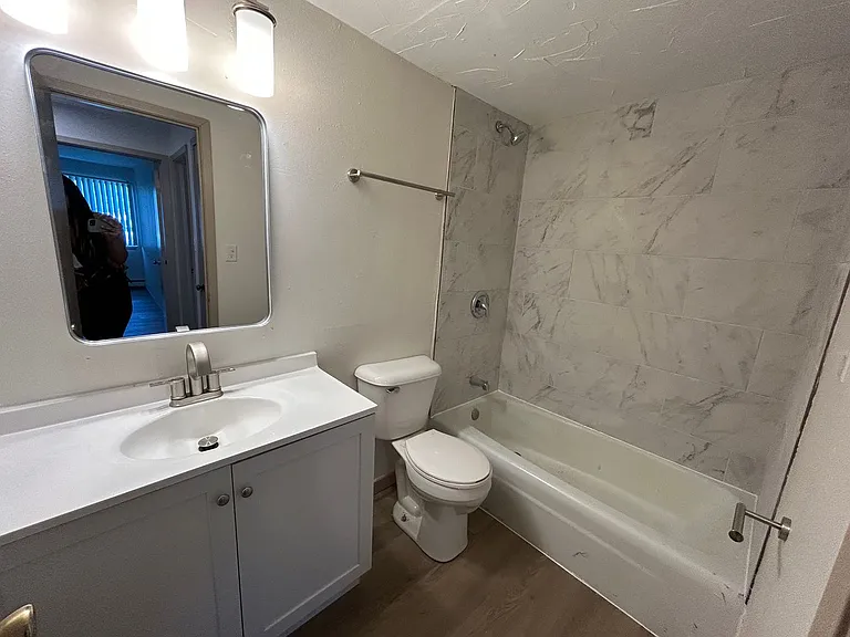 2323 Woodrow Ct — Photo 13