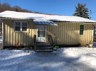 5637 Fossil Rock Rd, Chittenango, NY 13037
