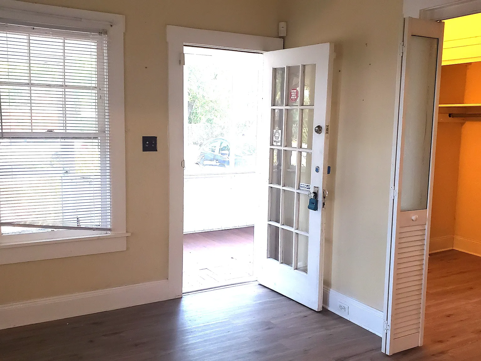 2 bed, 952 sqft, $1,995 — Photo 3
