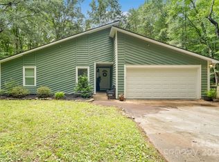 179 N Paraham Rd, Clover, SC 29710