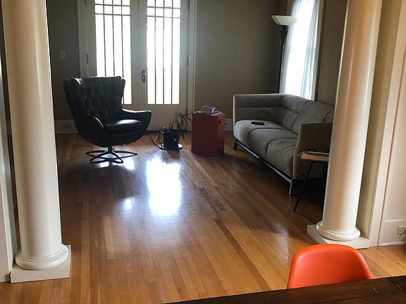 4th image of 516 Lyon St NE #2