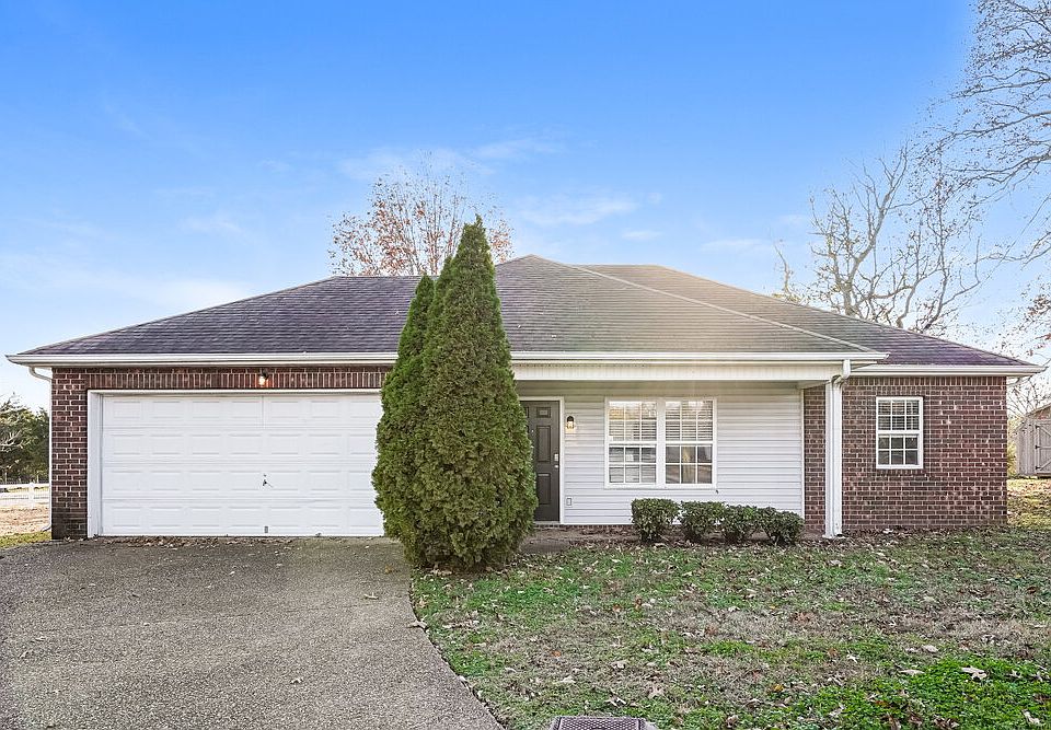 1st image of 820 Thomas Bay Ct