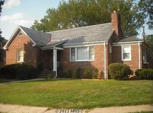 713 Charing Cross Rd, Baltimore, MD 21229