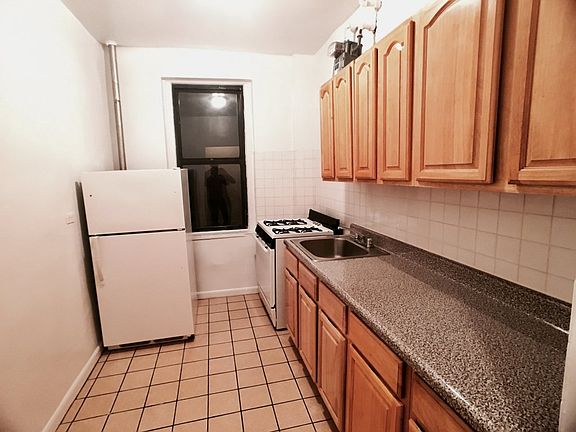 2nd image of 3300 Bailey Ave APT C15