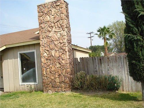 2nd image of 1575 Ellsworth Way