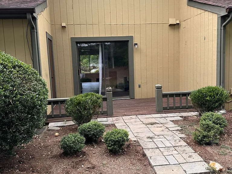 214 Walnut Ridge Dr — Photo 15