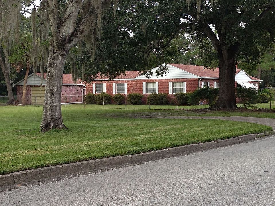 View of house & shop