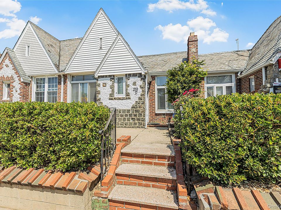 1st image of 219-17 Murdock Avenue