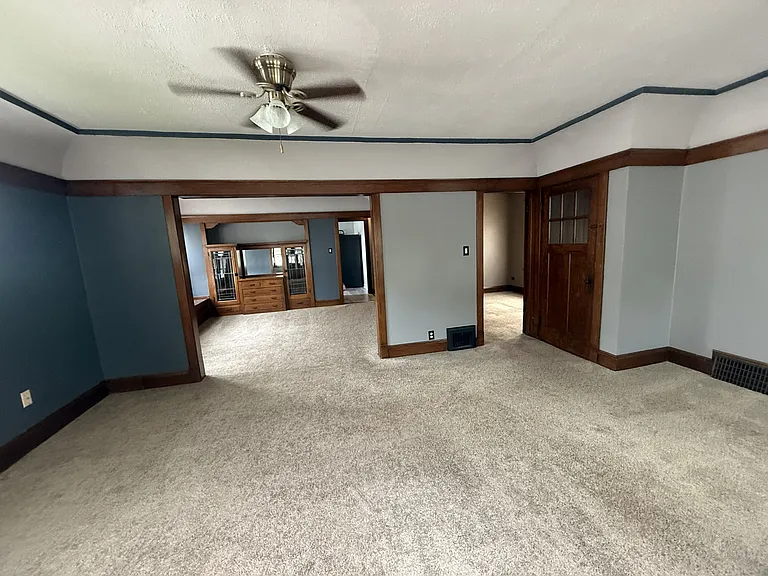 5827 W Wisconsin Ave — Photo 6