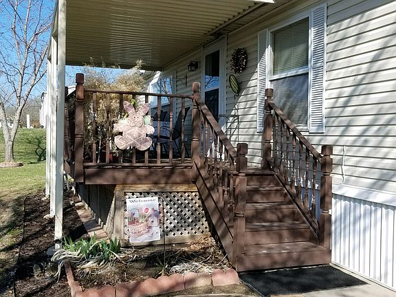 3rd image of 1008 S 75th St