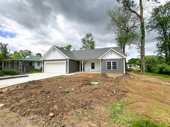 13541 Queen Rd NE, Thornville, OH 43076