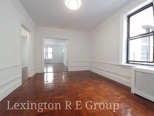 Rented by Lexington Real Estate Group | media 22