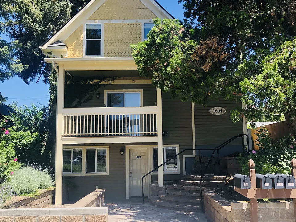 1604 W Bannock St #10