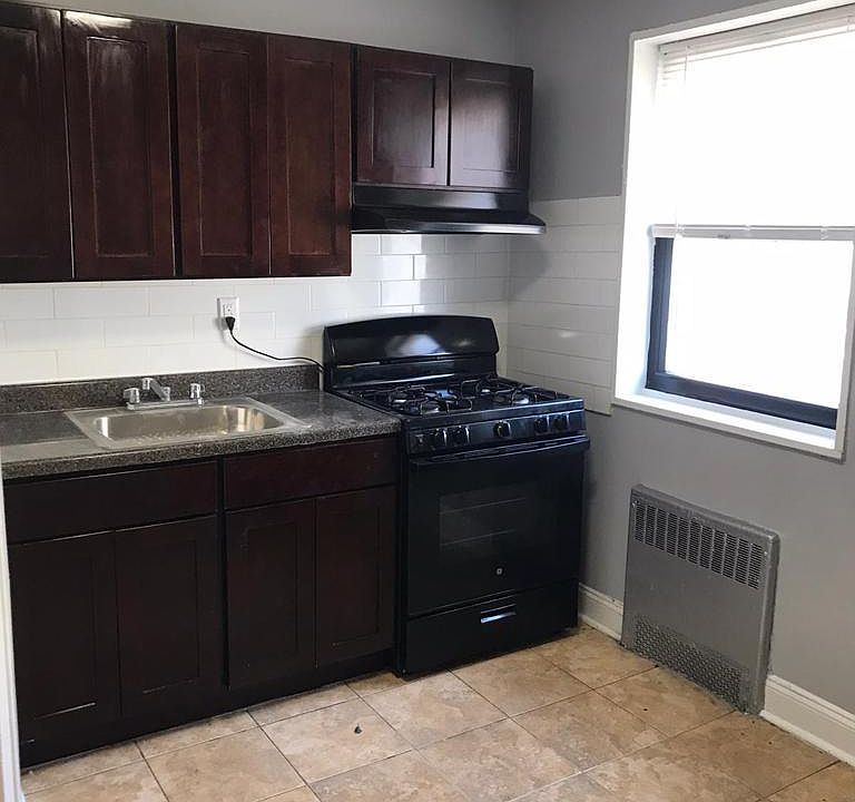 1st image of 52 S Munn Ave #8J