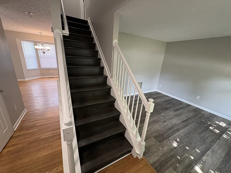 7276 Havencroft Dr — Photo 6