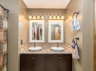 7045 Sherbrook Dr, Westerville, OH