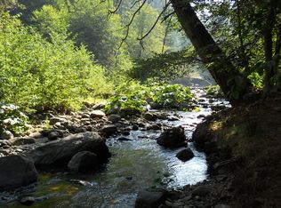 15426 Spur 7 A, West Point, CA 95255