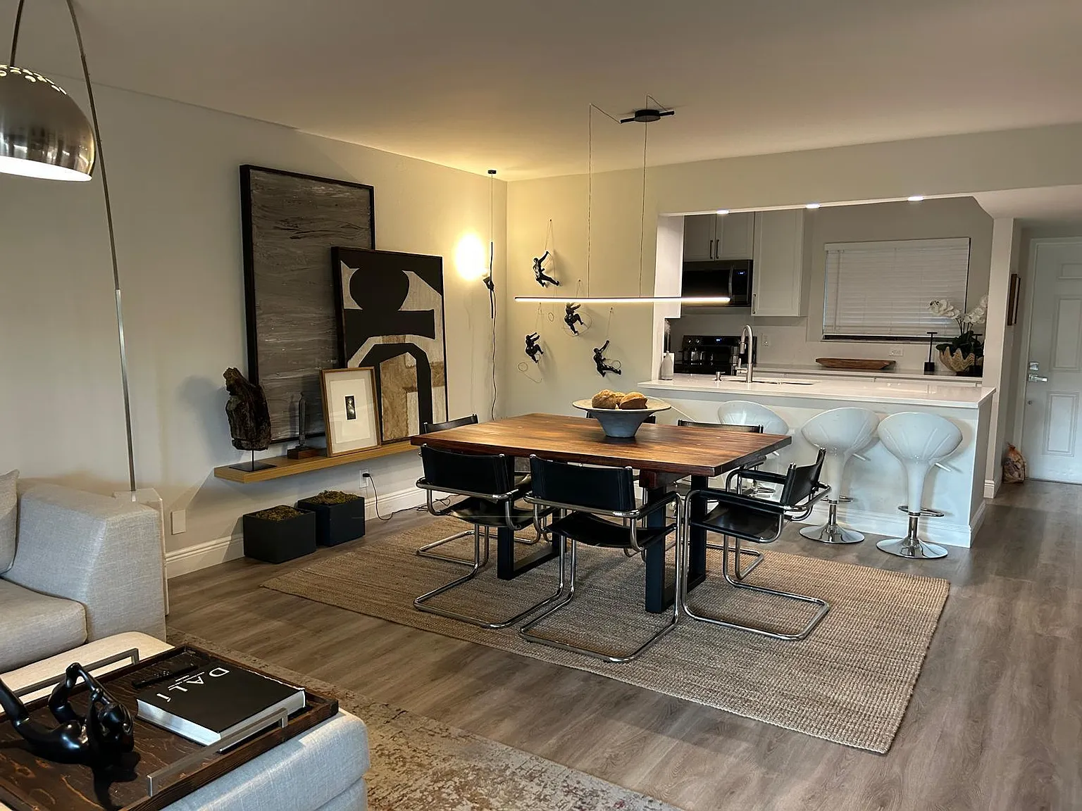 2 bed, 2.0 bath, 1018 sqft, $2,700 — Photo 3