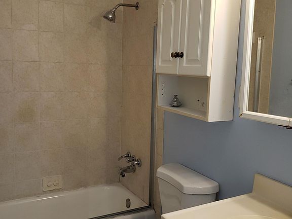 3rd image of 505 W 129th Ave