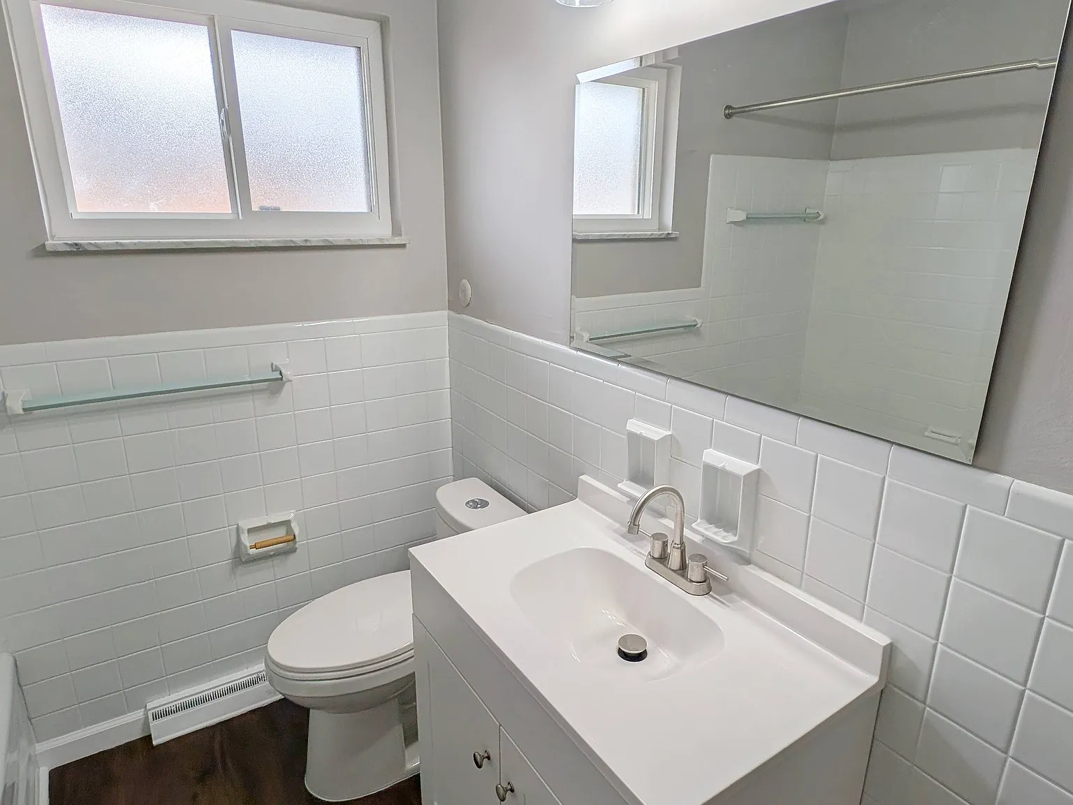 2 bed, 1000 sqft, $995 — Photo 3