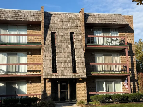 11000 S Keating Ave APT 2D, Oak Lawn, IL 60453