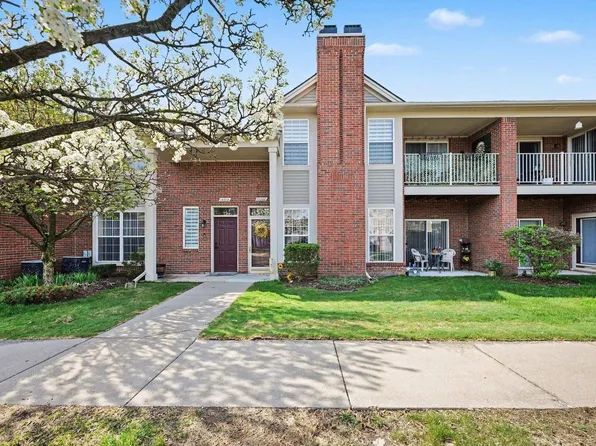 15368 Yale Dr, Clinton Township, MI 48038