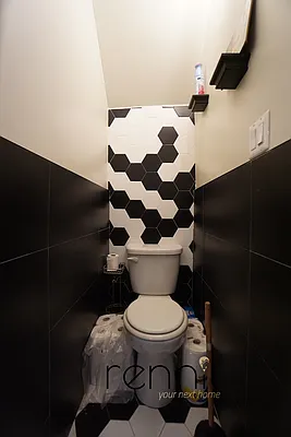 Rented by Rennit Inc. | media 15