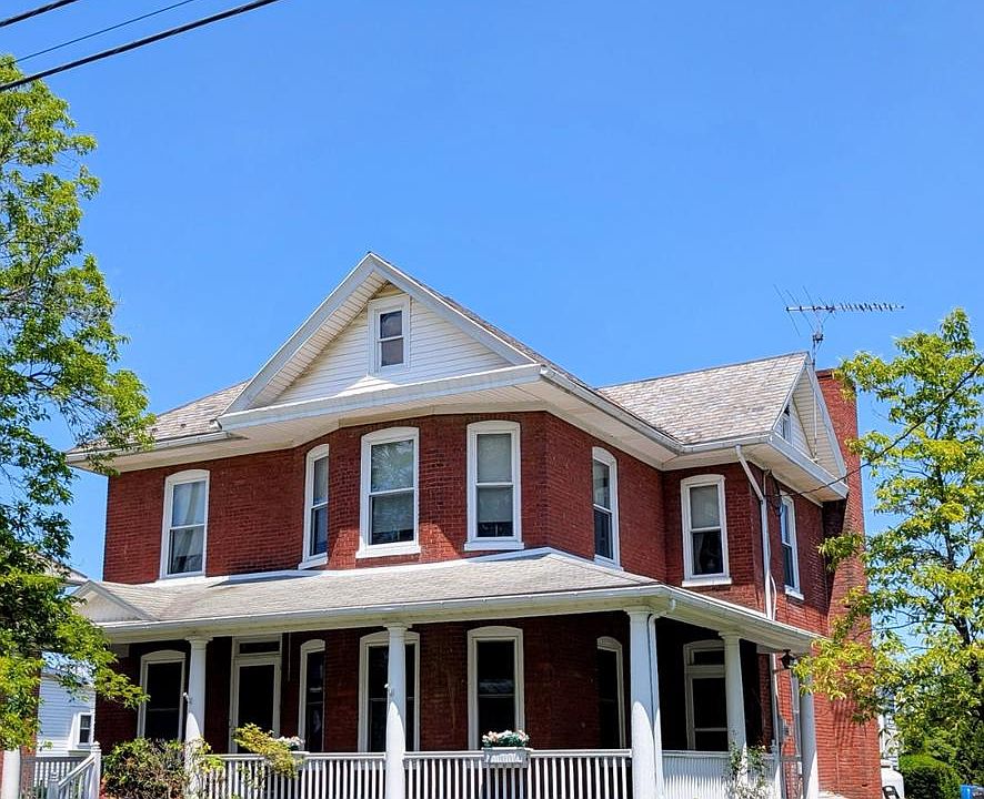 1st image of 781 Bellevue Ave