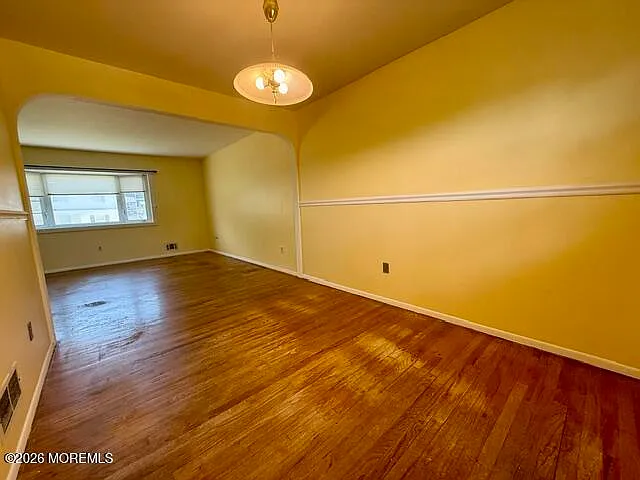 5 Sussex Ct — Photo 18