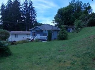 752 Peters St, Raymond, WA 98577