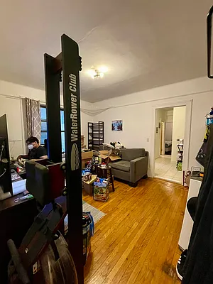 Rented by Voro, LLC | media 6