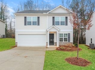 660 Millsgate Cir, Boiling Springs, SC 29316