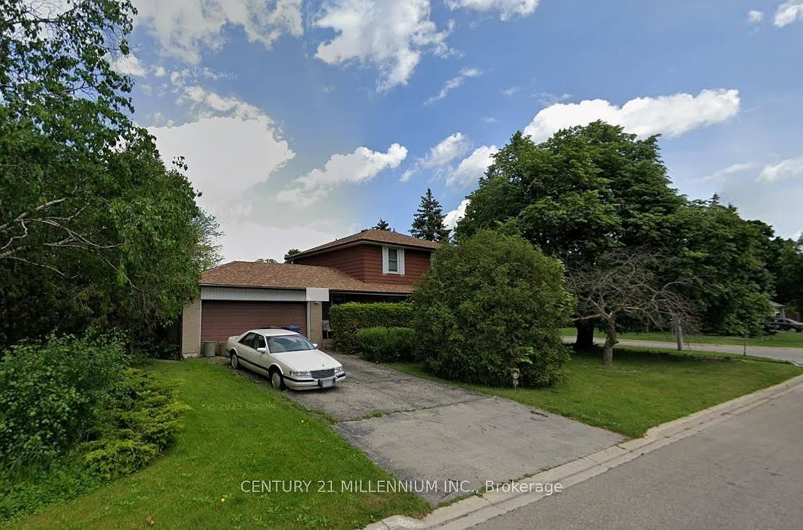2 Durham Cres photo 1