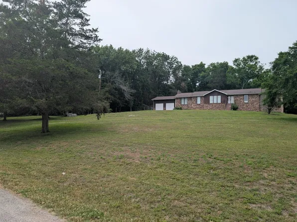 152 Snug Harbor Dr, Hendersonville, TN 37075