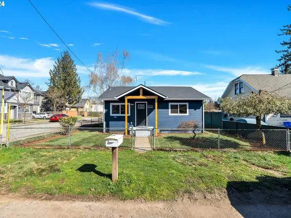 6704 SE 77th Ave, Portland, OR 97206