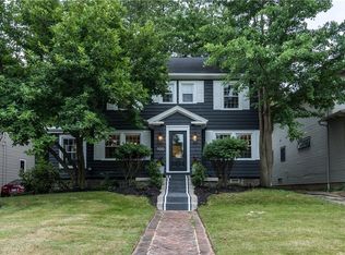 900 Hereford Dr, Akron, OH