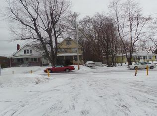 18420 Windward Rd, Cleveland, OH 44119