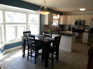402 Winter Wind Dr, O'Fallon, MO 63366