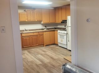 41 Green Ave #1B, Southbridge, MA 01550