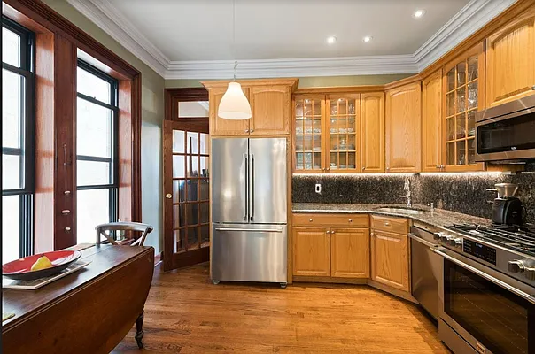 Rented by Douglas Elliman | media 3