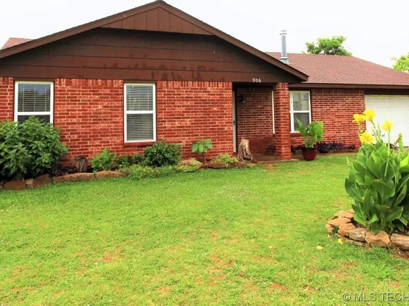 906 Knapp Ave, Warner, OK 74469