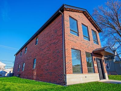 131 N 12th Ave, Melrose Park, IL, 60160