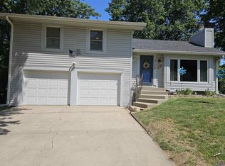 5728 SW 31st Ter, Topeka, KS 66614