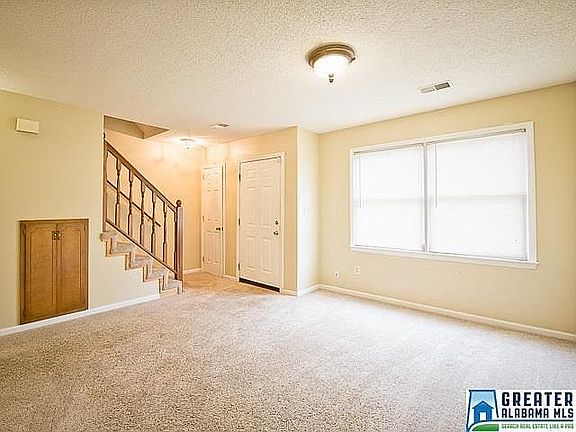 5th image of 2189 Cheshire Dr