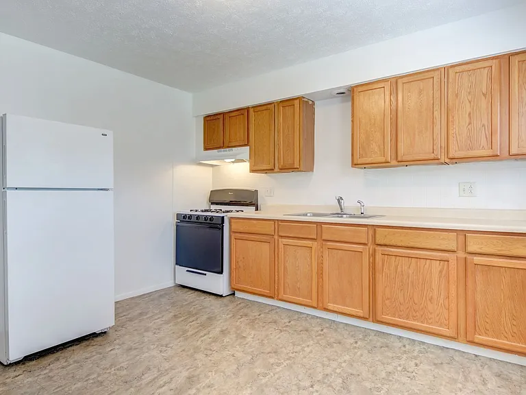 Arcadia Apartments — Photo 3