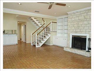 1st image of 635 W 31st 1/2 St #6