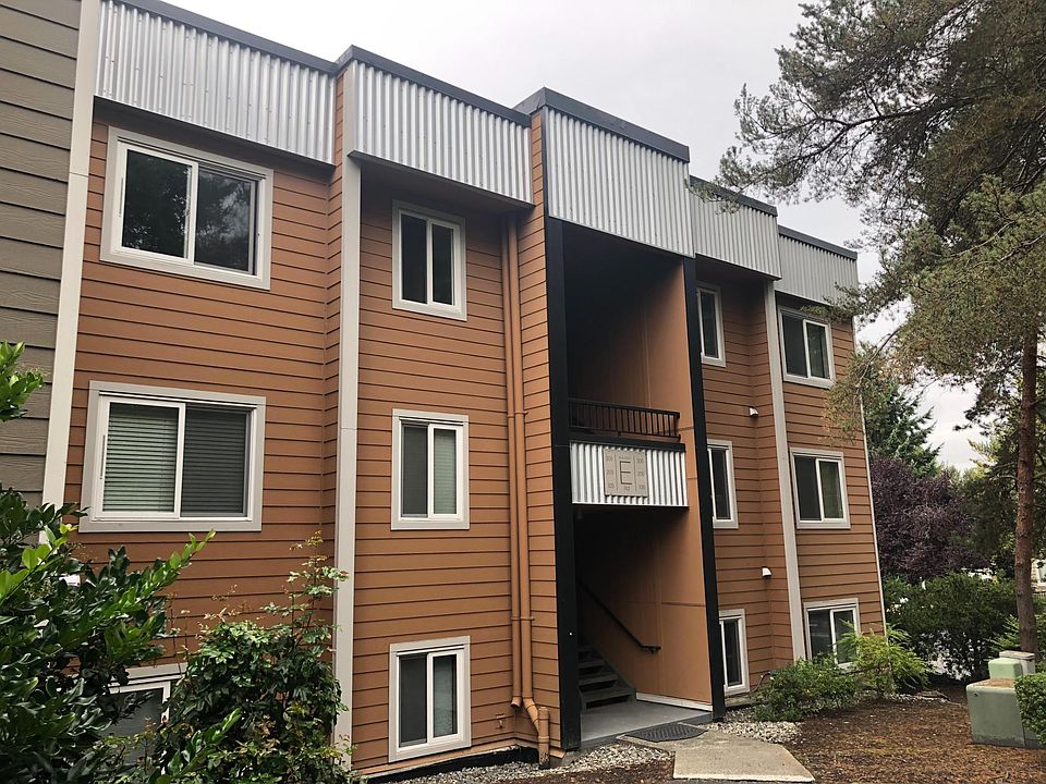 1st image of 742 Kirkland Cir APT E105