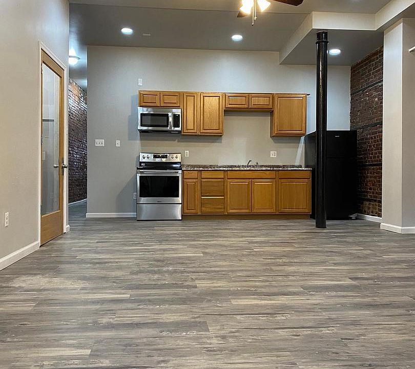 1st image of 3105 Frankford Ave