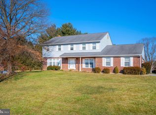 34 Pierson Dr, Hockessin, DE 19707